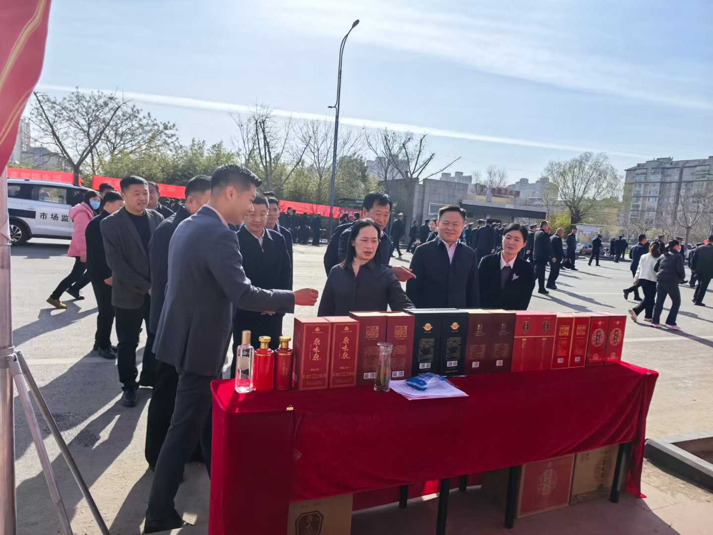 成武縣范縣長參觀原味原3154展位